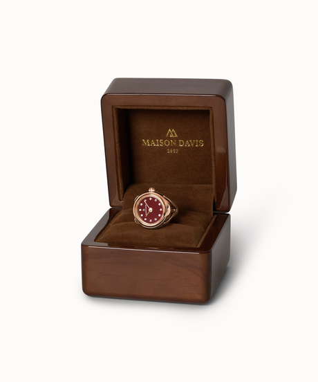 Ring watch Maison Davis in gold with red jasper dial, crystal markers, Swiss made.