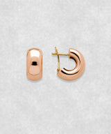 Shell earrings in 18K rose gold – sculptural seashell-inspired fine jewelry earrings