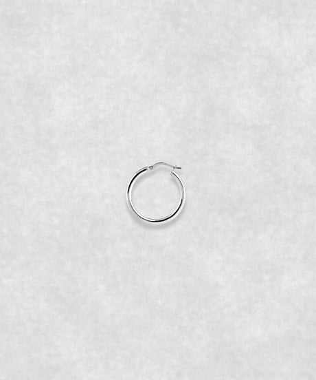 Silver hoop earrings available in three sizes – medium, minimalist hoops